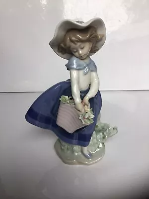 Buy Lladro Pretty Pickings 5222 Girl With Basket Of Flowers Figurine Used • 20£