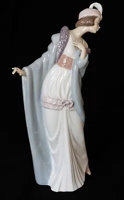 Buy Lladro Figurine - The Flirt - 5789 - Mint Condition • 50£