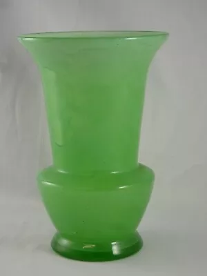 Buy Mottled Green Glass Vase Nazeing Monart Art Glass • 48£