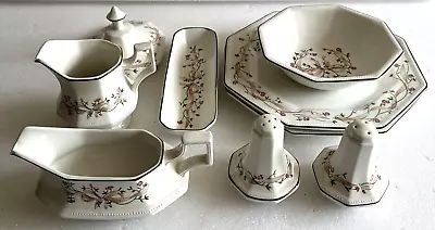 Buy COLLECTION OF MIXED PIECES OF ETERNAL BEAU DINNERWARE (x9) • 19.99£