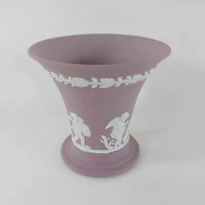 Buy Wedgwood Lilac Jasper Ware Vase • 29.95£