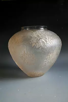 Buy Rene Lalique Esterel Glass Vase - Circa 1923 • 945£