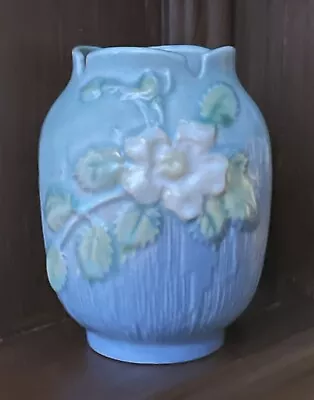 Buy 1940 Roseville White Rose Vase 978-4  • 55.75£