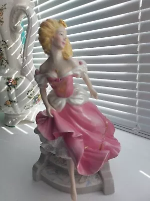 Buy   Cinderella Porcelain Figurine Franklin Mint, In Excellent Condition.. • 29£