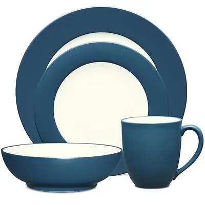 Buy Noritake Colorwave Blue Rim 16Pc Dinnerware Set, Service For 4 • 151.74£