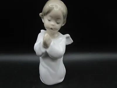 Buy  Lladro 4538 Angel Praying • 27.99£
