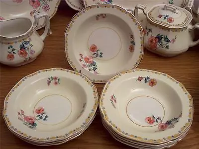 Buy Lot 4 W.H. GRINDLEY IVORY  THE PASTEL  SAUCE / BERRY / DESSERT BOWLS 5½  ENGLAND • 28.81£