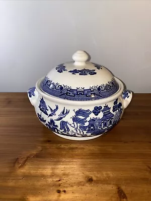 Buy Churchill England Blue Willow Covered Serving Dish With Lid • 28.37£