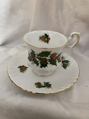 Buy Rosina Queens Yuletide Cup & Saucer Fine Bone China Made In England • 15.15£