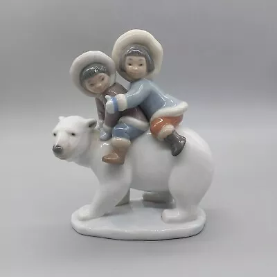 Buy Lladro Polar Bear With Two Children No. 5353 18 Cm Tall 13 Cm Wide Spain • 50£