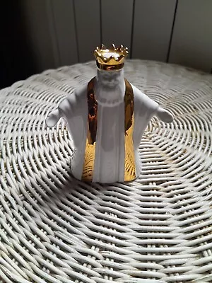 Buy Wade-NATIVITY GOLD DETAIL THE KING BOXED • 5.99£