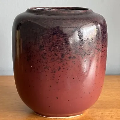 Buy Vintage Halifax Shelf Concept Pottery Vase • 8£