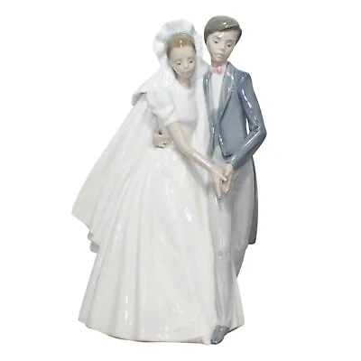 Buy NAO By LLADRO Bride And Groom Wedding Couple Figurine Unforgettable Dance # 1247 • 62.13£