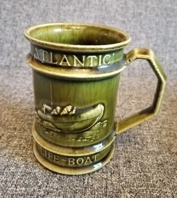 Buy Atlantic RNLI Lifeboat Holkham Pottery Green Mug • 6£