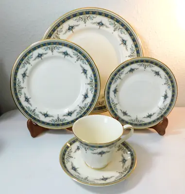 Buy Minton  Grasmere Blue  Pattern 5 Piece Place Setting (s) Made In England • 40.72£