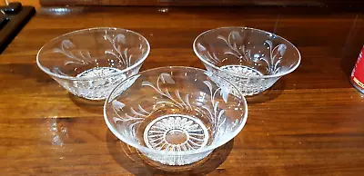 Buy Stuart England 3 X Crystal Glass Bowls - Leaf-like Design • 14£