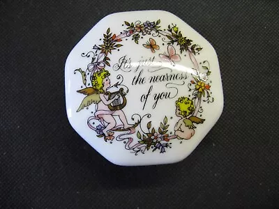 Buy Franklin Mint Songs Of Love Music Box Collection - It's Just The Nearness Of You • 6£