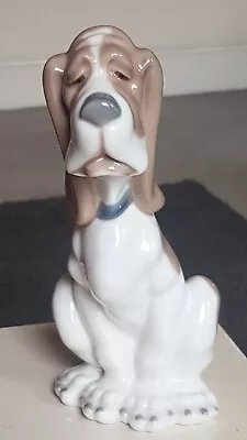 Buy Nao Large Dog Figurine • 12£
