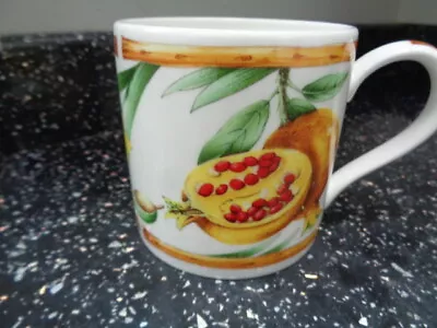 Buy Wedgwood Pomegranate Mug • 16.65£