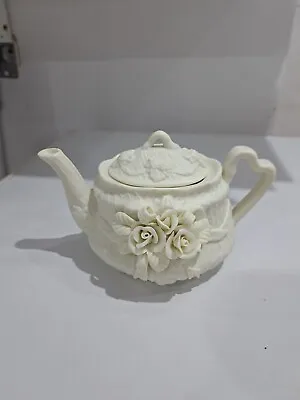 Buy Vintage Teapot Cream Ware / Belleek Applied Roses • 6.49£