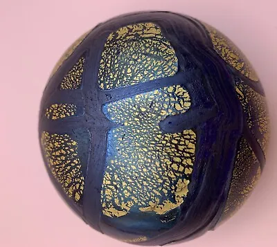 Buy Stunning ISLE OF WIGHT Studio Glass Paperweight  - Dark Blue With Gold • 13.99£