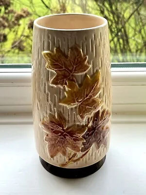 Buy Sylvac Maple Leaf Vase 4011 • 10£