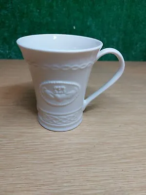Buy Belleek - Classic Claddagh Mug  • 10£