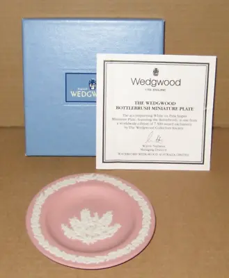Buy Wedgwood Pink Jasperware Australian Bottlebrush Floral Dish • 45£