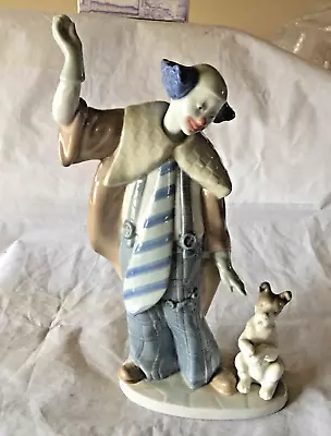 Buy Vintage NAO Figure Clown / Ringmaster With Dog & Ball 11. 1/2 Inch Tall Retired • 18.50£