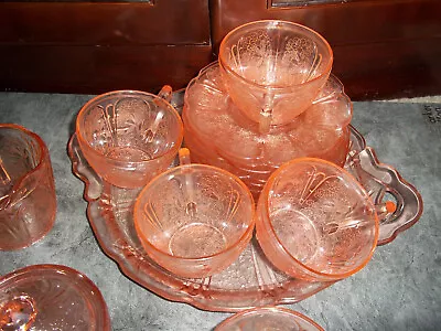 Buy Pink Depression Glass Tea Service • 0.01£