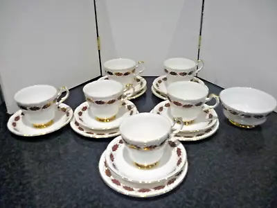 Buy Royal Albert Paragon Elegence 18 Piece Tea Set • 40£