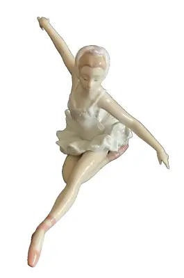Buy Lladro Swan Ballet. 5920. • 75£