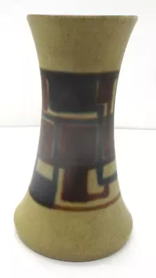 Buy Deco Era Geometric Design Pottery Vase • 48.20£