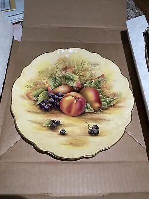 Buy Aynsley Orchard Gold Plate • 30£