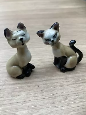 Buy Wade Whimsies Lady And The Tramp Walt Disney Siamese Cats 1958. Damage On One • 7£