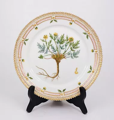 Buy Plate #3572 - Flora Danica - Royal Copenhagen - 1st Quality • 119.78£
