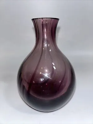 Buy Single Stem Vase, Vintage Amethyst / Purple Glass Single Stem Vase, 11cm Tall • 9.50£
