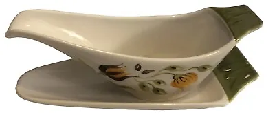 Buy Tableware: Gravy Boat By: Crown Devon Fieldings With Attached Drip Tray. • 18£