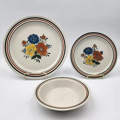 Buy Vintage Mioko Newcor Designer Collection 151 Stoneware Dinnerware Set • 48.19£