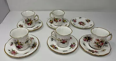 Buy 5 HAMMERSLEY Howard Sprays MEMBER OF SPODE GROUP SCALLOPED Coffee Can& Saucers • 20£