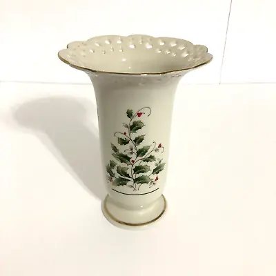 Buy VTG Fine China Japan Christmas Vase Pierced Scalloped Top Gold Trim Green Holly • 19.30£