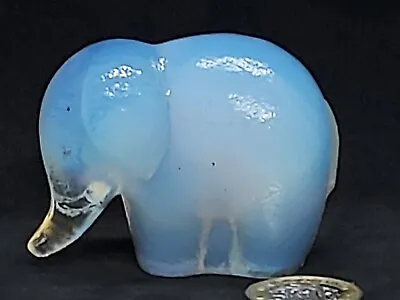 Buy Antique -  Opalescent ,small/glass   Elephant  Paperweight, Sabino/fenton   • 25.99£