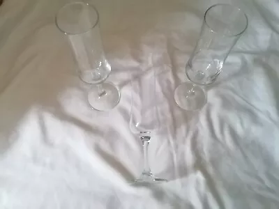 Buy Champagne Flutes • 3.97£