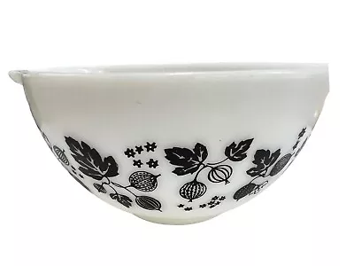 Buy VTG Pyrex Cinderella Bowl 1.5 Pint White Black Gooseberry  Design 441 MINT COND • 42.39£