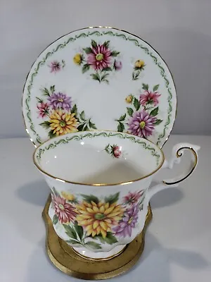 Buy Queens Fine Bone China Cup And Saucer England • 20.82£