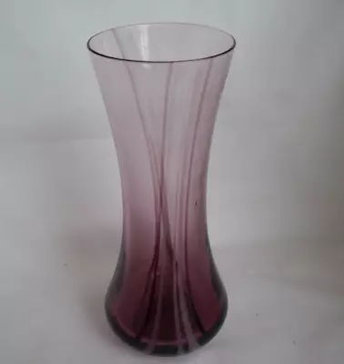 Buy Vintage Flower Vase Purple Mauve Swirl Glass Design 7  Tall Beautiful Quick Post • 16£
