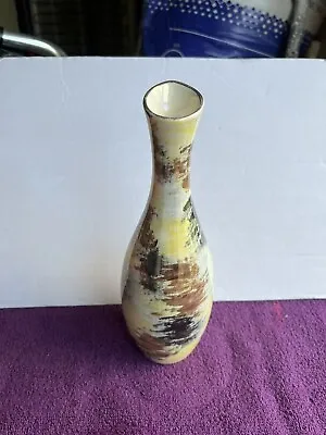 Buy Weatherby Hanley Royal Falcon Ware Lustre Vase - Yellow Gold - Small • 3£