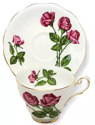 Buy Royal Standard - Three Red Roses Cup & Saucer Set - Fine Bone China - England • 16.84£