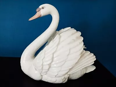 Buy 🦢 GORGEOUS LLADRO SWAN WITH WINGS SPREAD - Model No 5231 • 2.99£