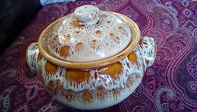 Buy Large Fosters Pottery Casserole Dish And Lid .honeycomb Glaze .damaged. • 14.99£